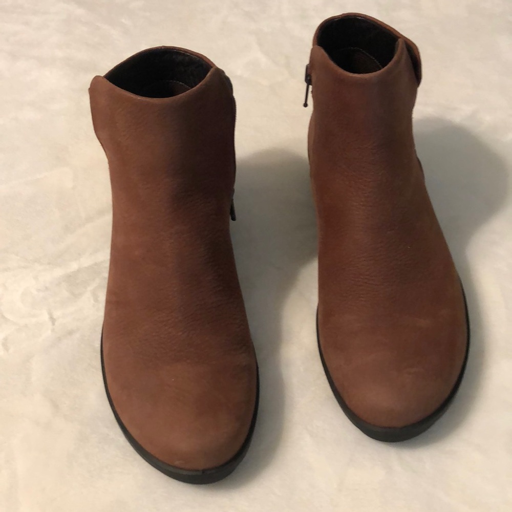Ecco ankle boots